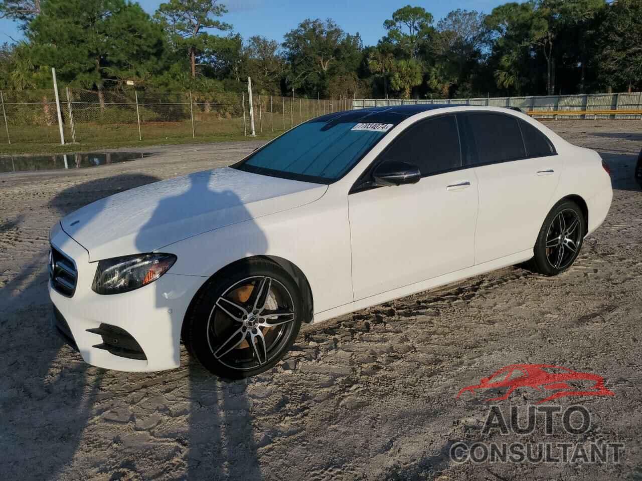 MERCEDES-BENZ E-CLASS 2020 - W1KZF8DB0LA819210