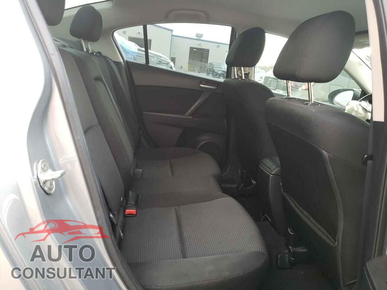 MAZDA 3 2012 - JM1BL1V85C1565962