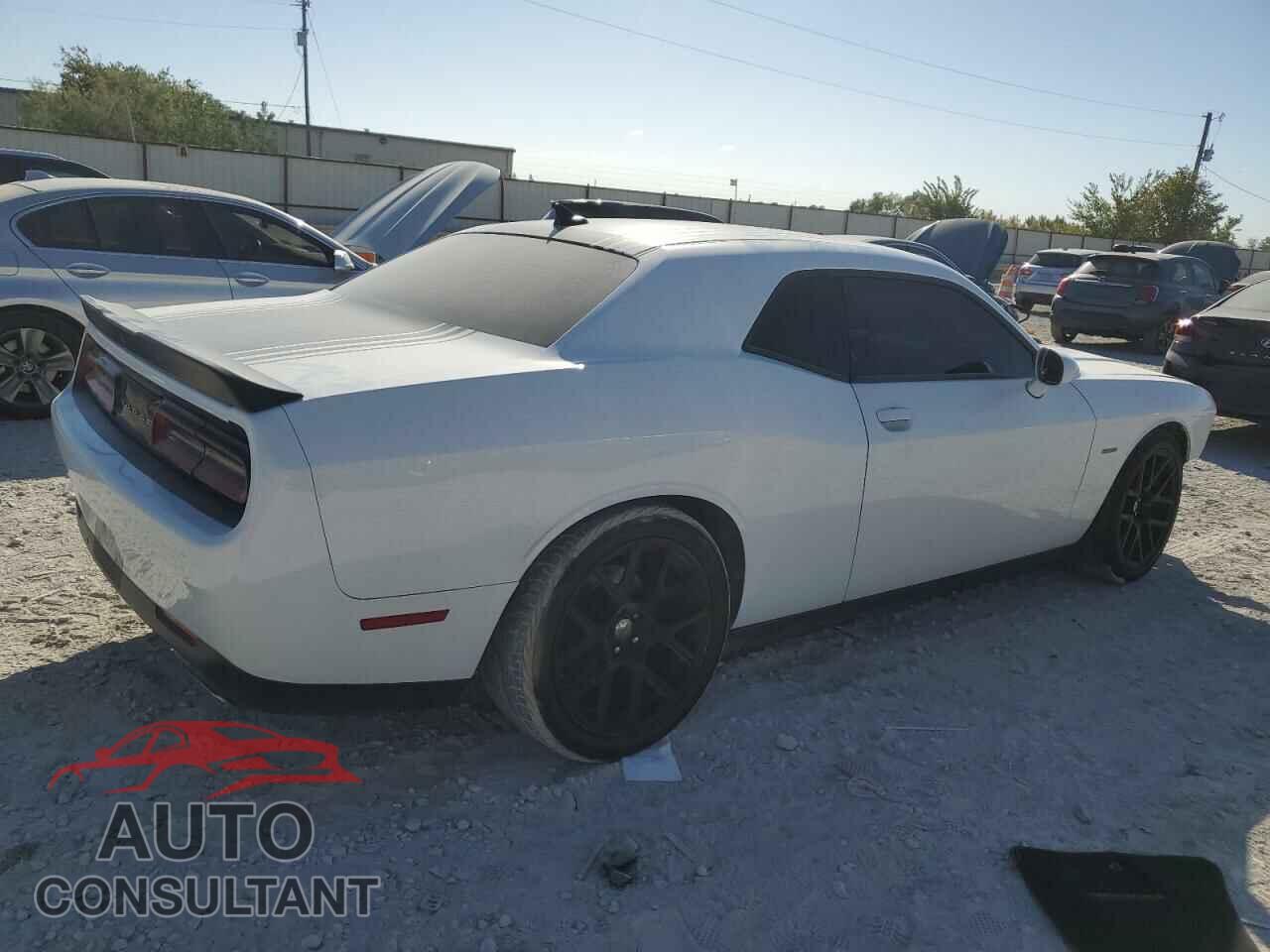 DODGE CHALLENGER 2015 - 2C3CDZBT8FH911702