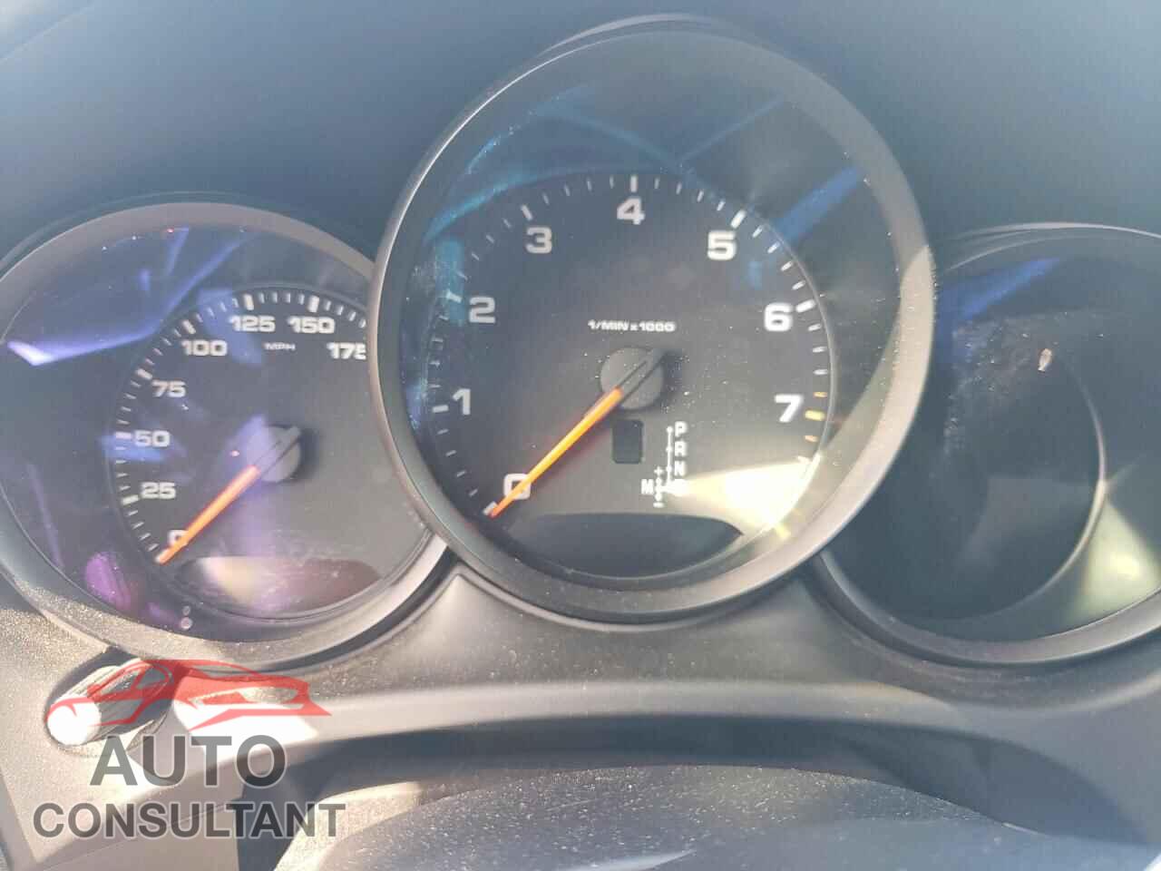 PORSCHE MACAN 2018 - WP1AA2A59JLB06193