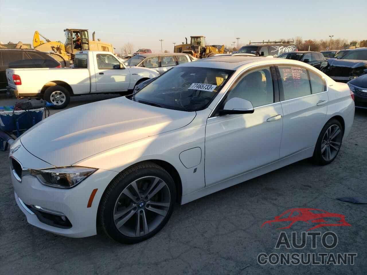 BMW 3 SERIES 2018 - WBA8E1C57JA762672