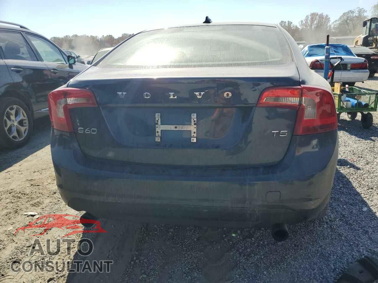 VOLVO S60 2013 - YV1612FSXD2188655