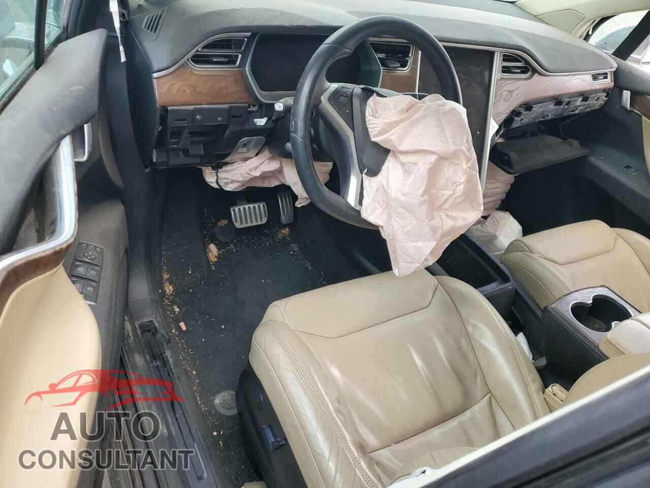 TESLA MODEL X 2017 - 5YJXCDE24HF044720