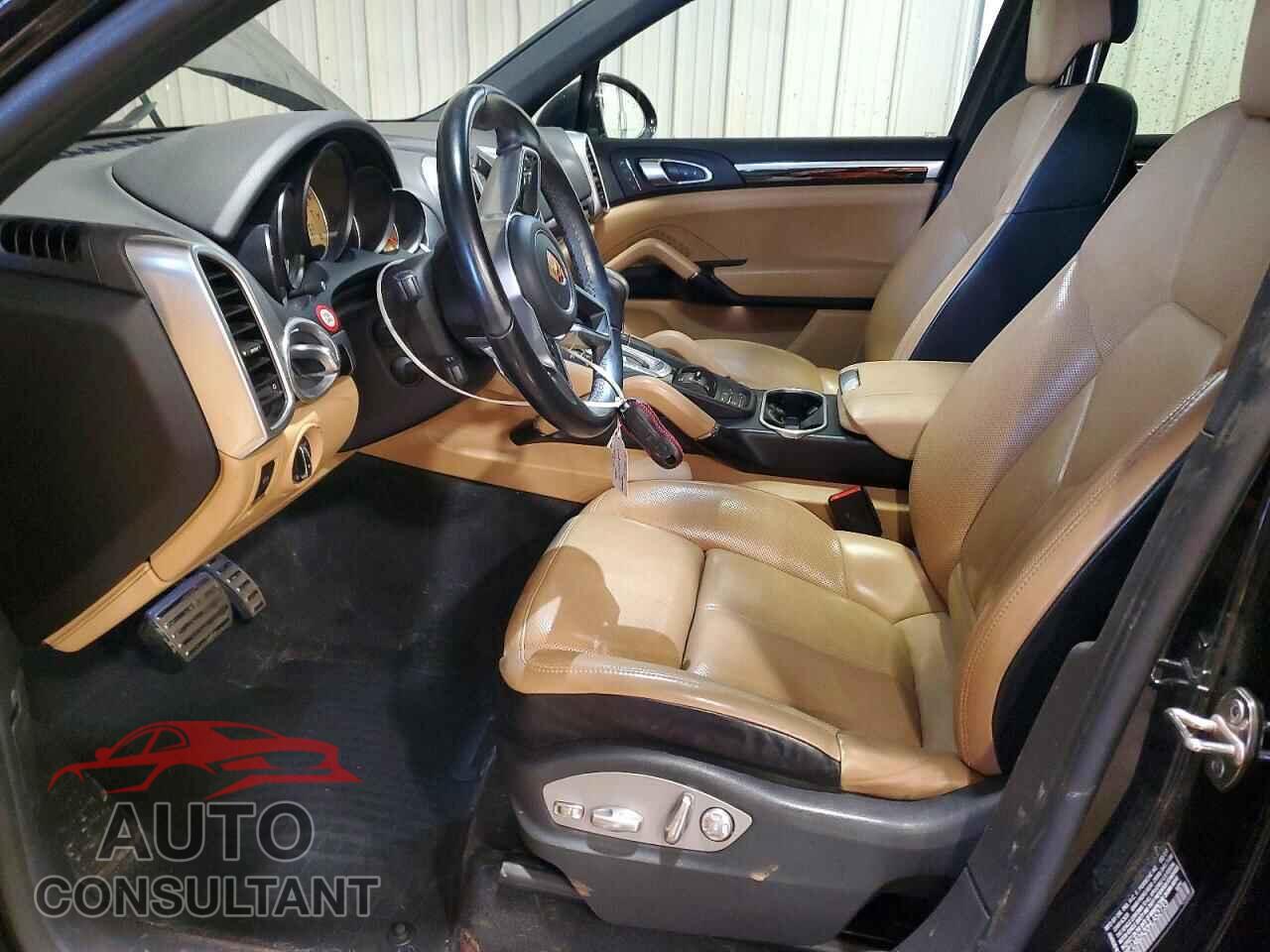 PORSCHE CAYENNE 2017 - WP1AB2A20HLA52733