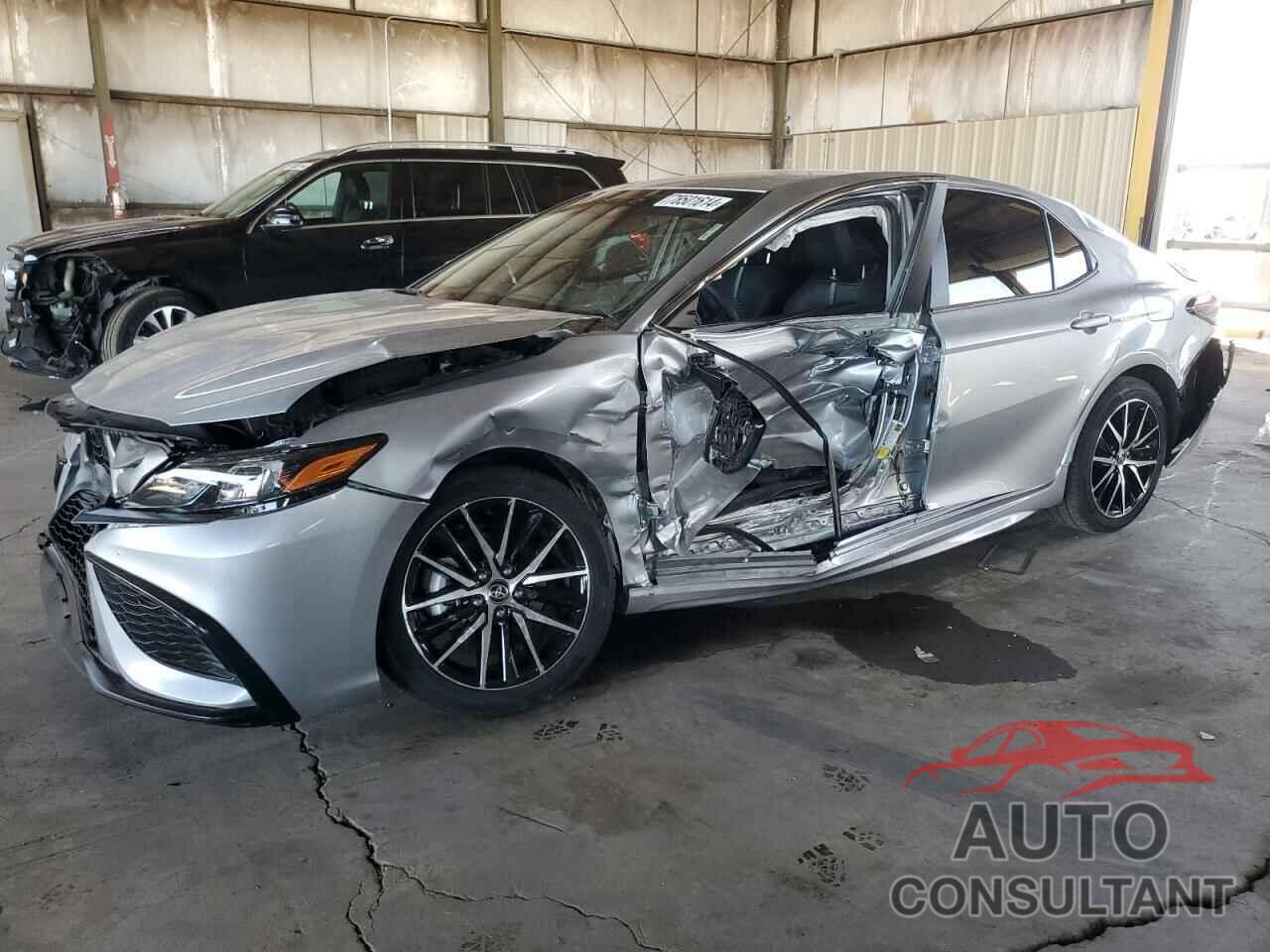 TOYOTA CAMRY 2024 - 4T1G11AK2RU214135