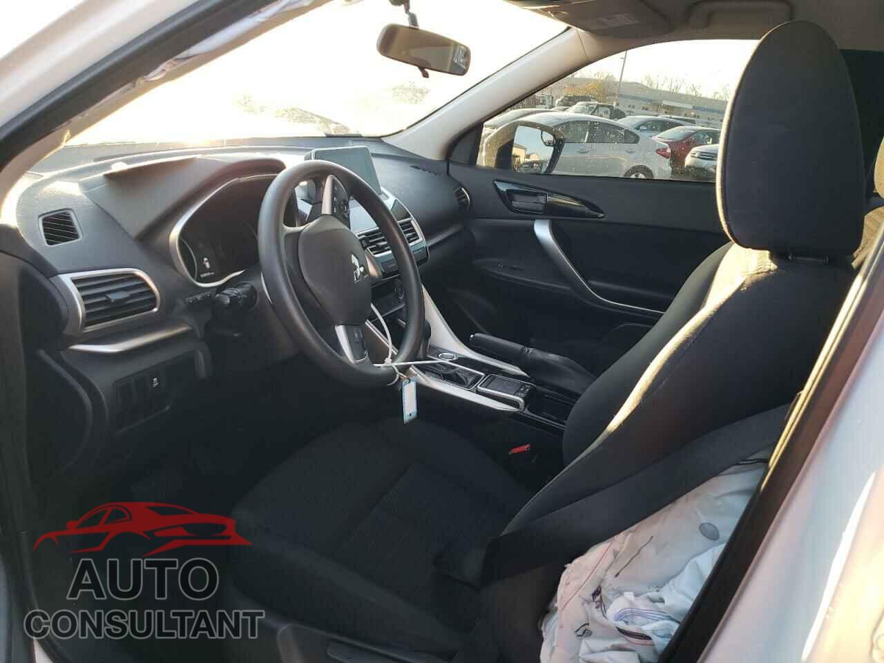 MITSUBISHI ECLIPSE 2018 - JA4AT4AA0JZ068168