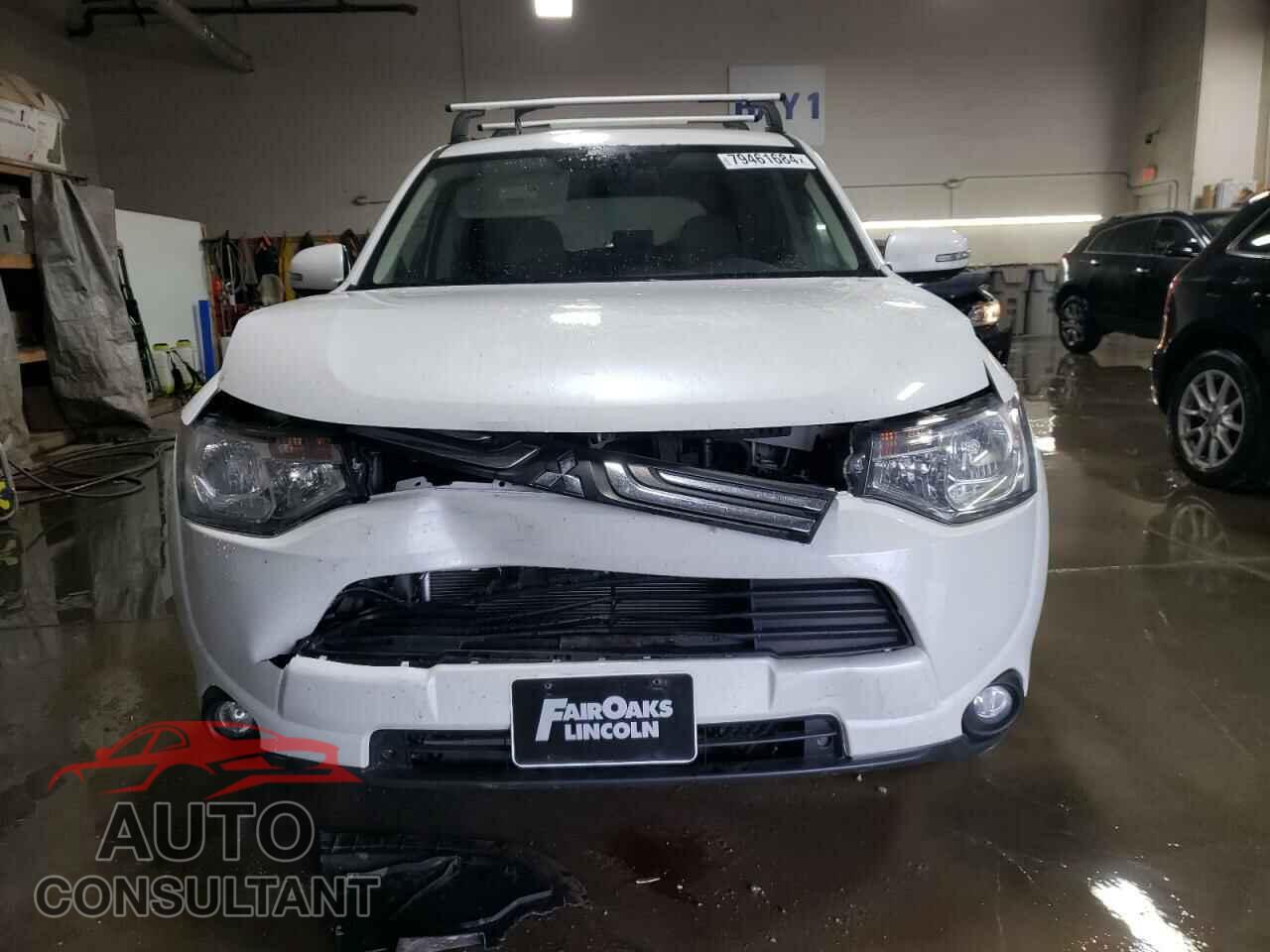 MITSUBISHI OUTLANDER 2014 - JA4AZ3A32EZ020204