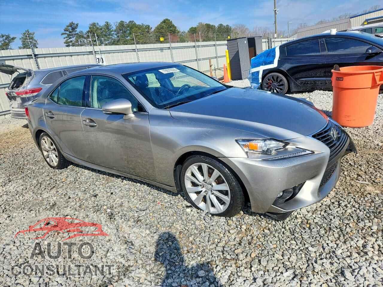 LEXUS IS 2015 - JTHBF1D20F5075302