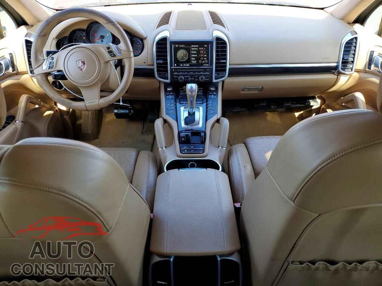 PORSCHE CAYENNE 2011 - WP1AB2A24BLA45257