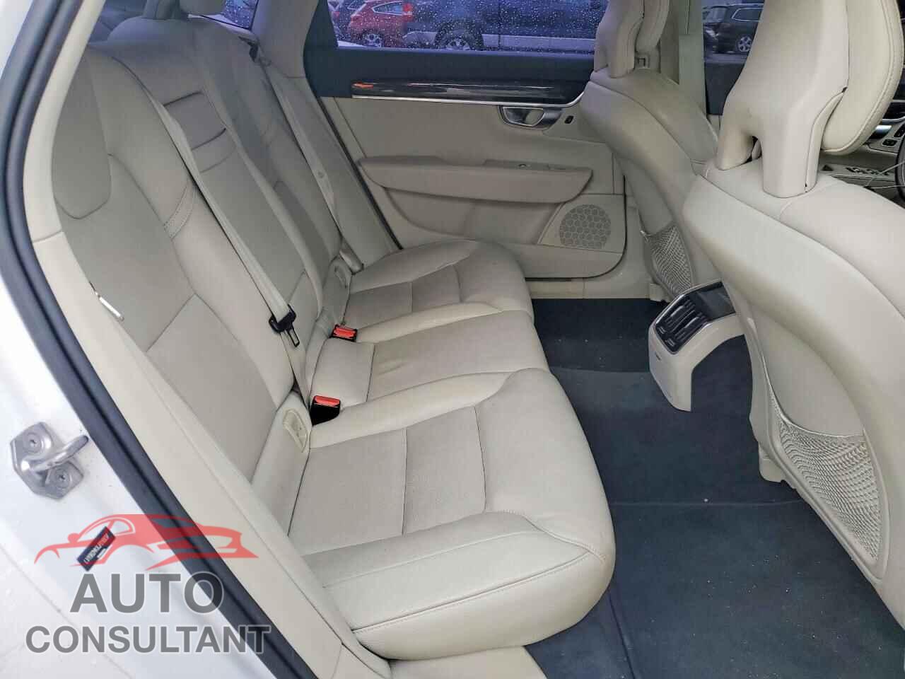 VOLVO S90 2018 - LVY982MKXJP018837