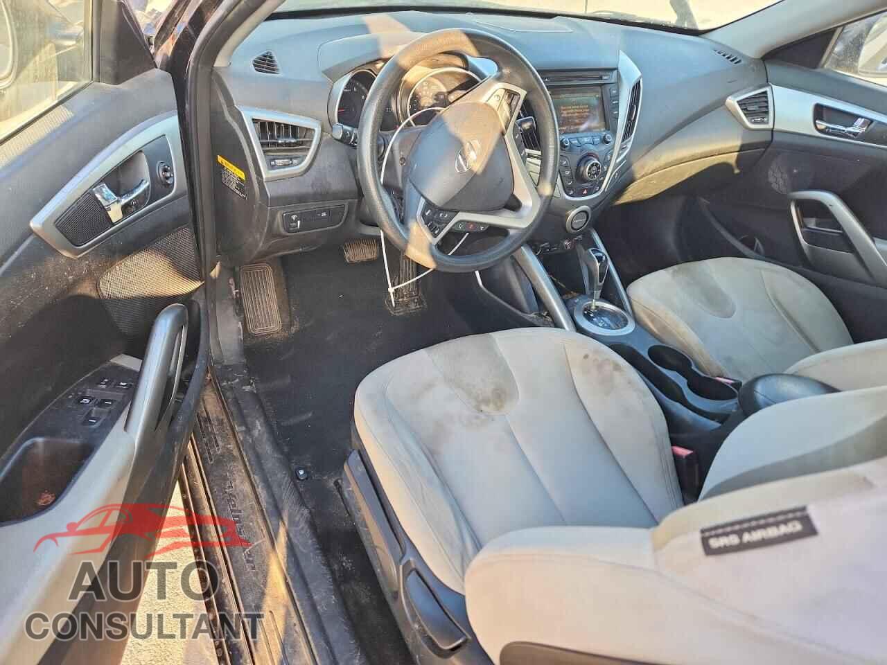 HYUNDAI VELOSTER 2012 - KMHTC6AD2CU074912