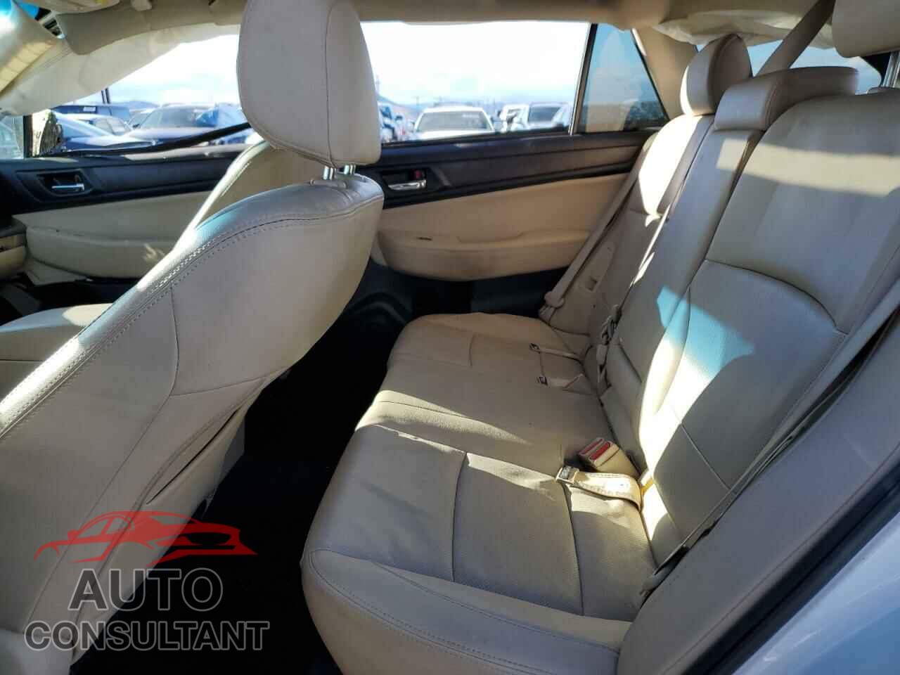 SUBARU OUTBACK 2017 - 4S4BSAKC8H3411135