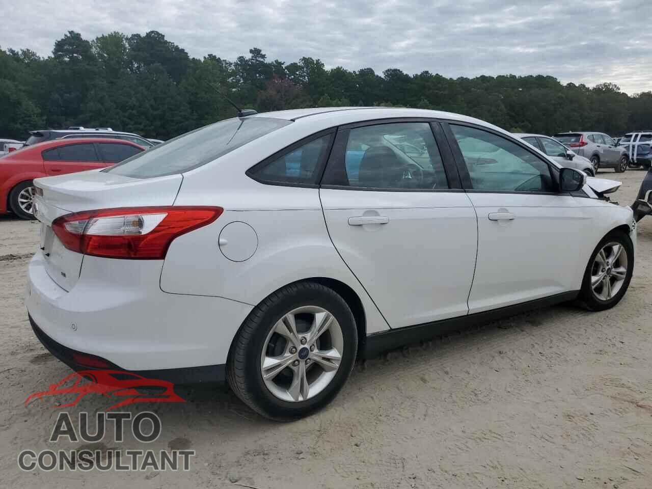 FORD FOCUS 2014 - 1FADP3F27EL262245