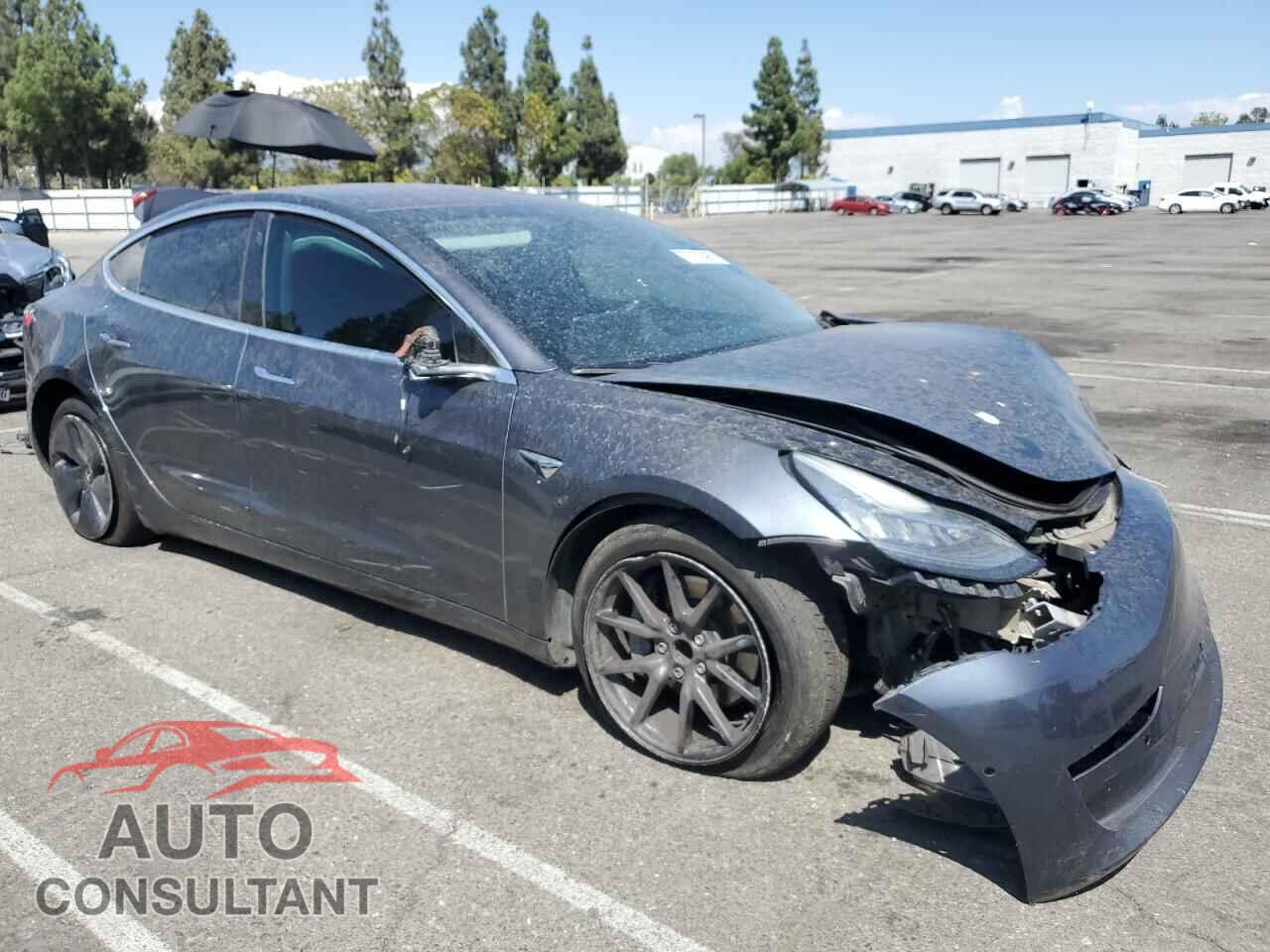 TESLA MODEL 3 2018 - 5YJ3E1EA9JF045205