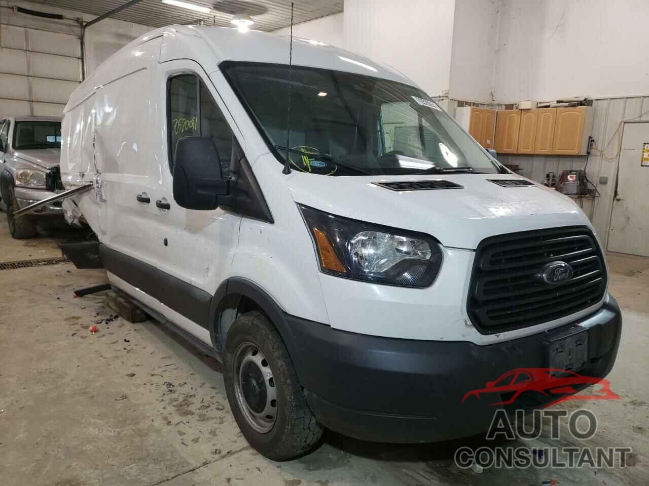 FORD TRANSIT CO 2017 - 1FTYR2CM8HKA51975