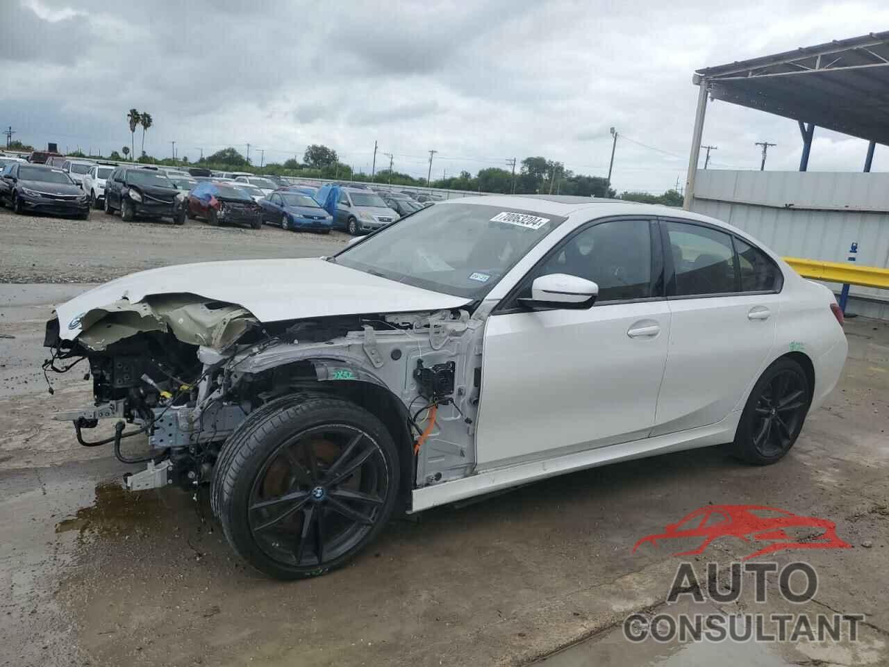 BMW 3 SERIES 2022 - 3MW5P7J04N8C65555