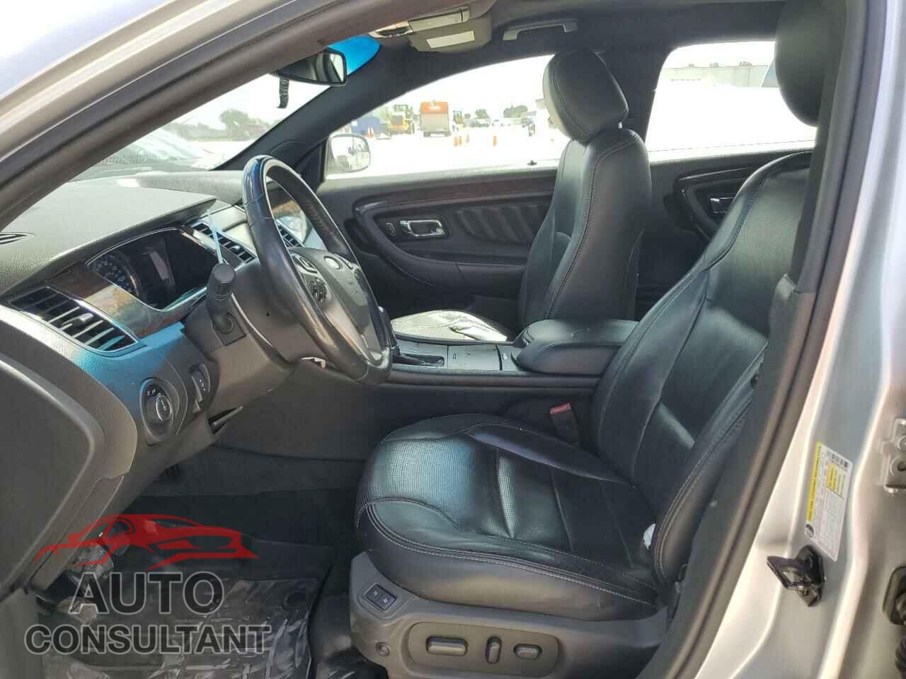 FORD TAURUS 2013 - 1FAHP2F80DG105499