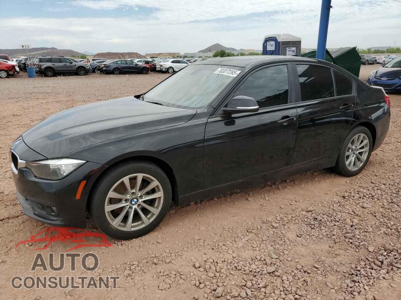 BMW 3 SERIES 2016 - WBA8E1G54GNU10158