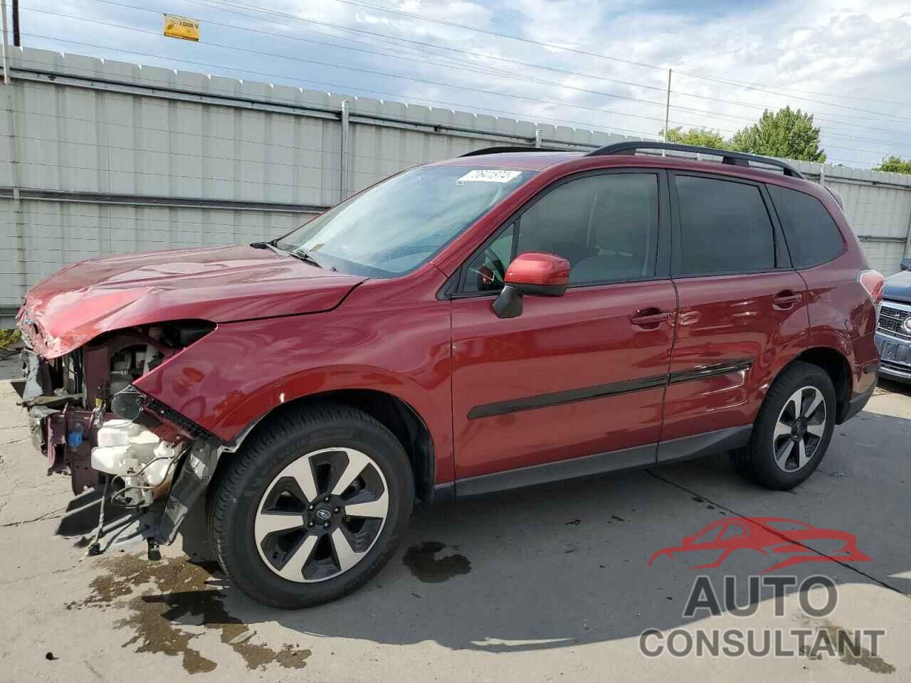 SUBARU FORESTER 2018 - JF2SJAGC5JH577123