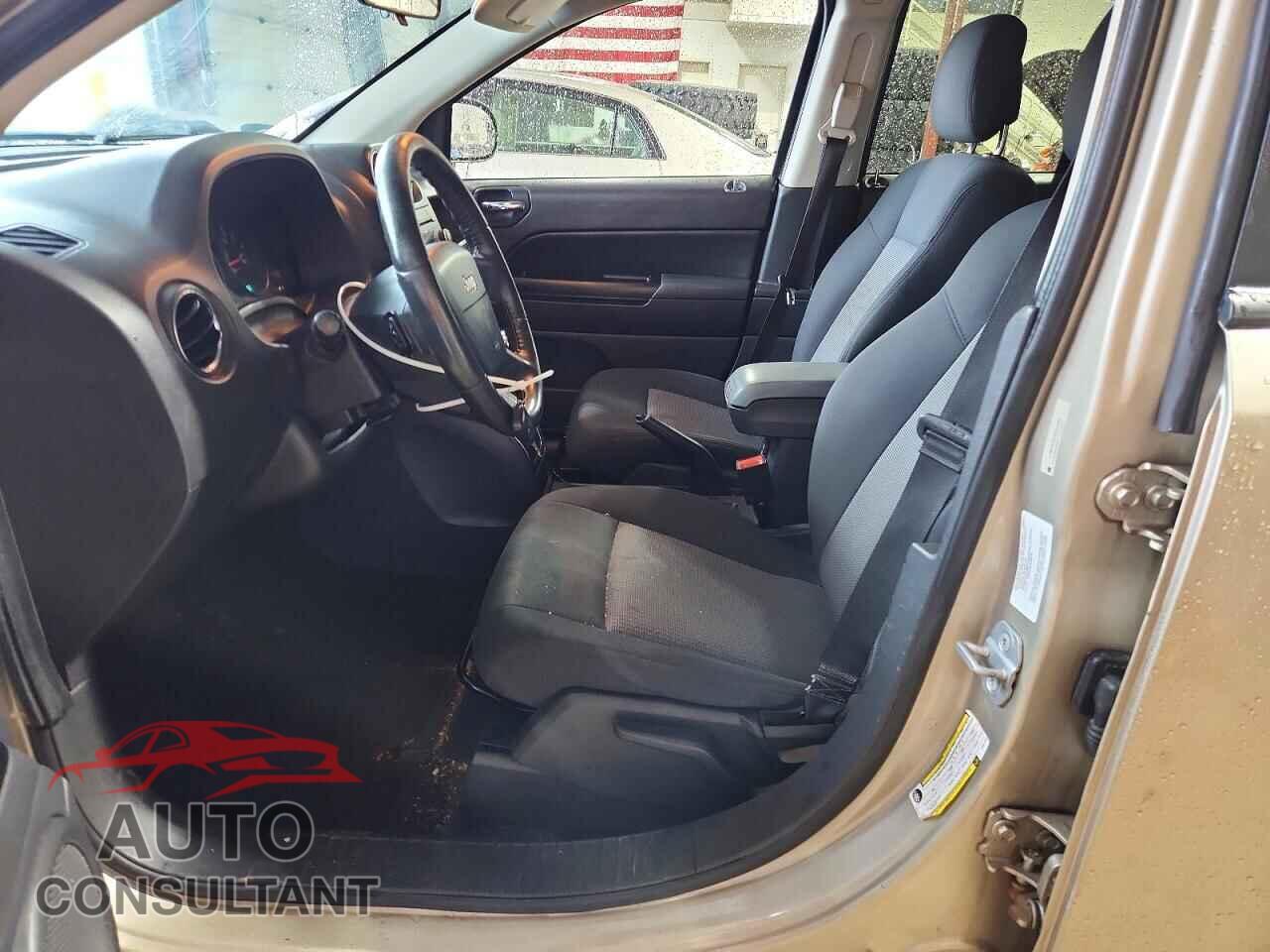JEEP COMPASS 2010 - 1J4NF4FBXAD511062
