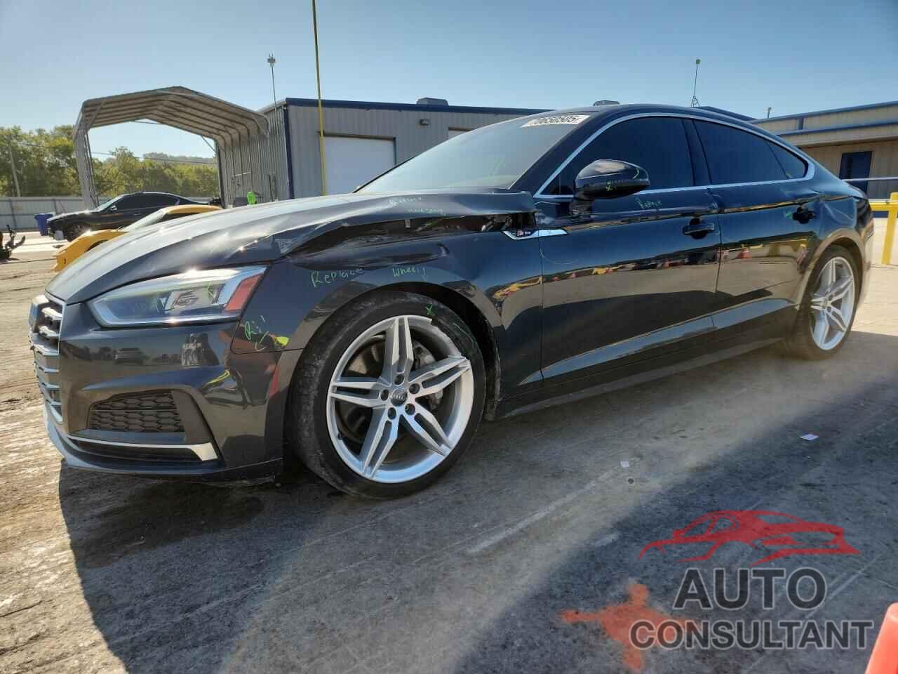 AUDI A5 2018 - WAUENCF57JA129695