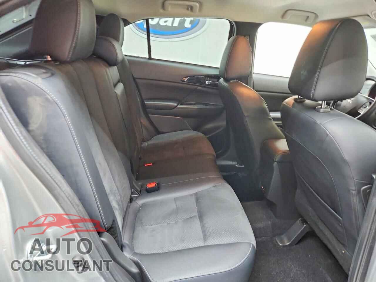 MITSUBISHI ECLIPSE 2026 - JA4ATWAA3TZ012420