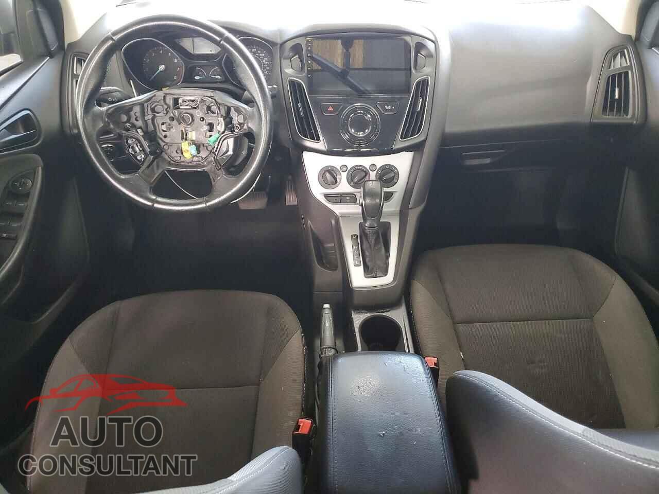 FORD FOCUS 2012 - 1FAHP3F28CL365544