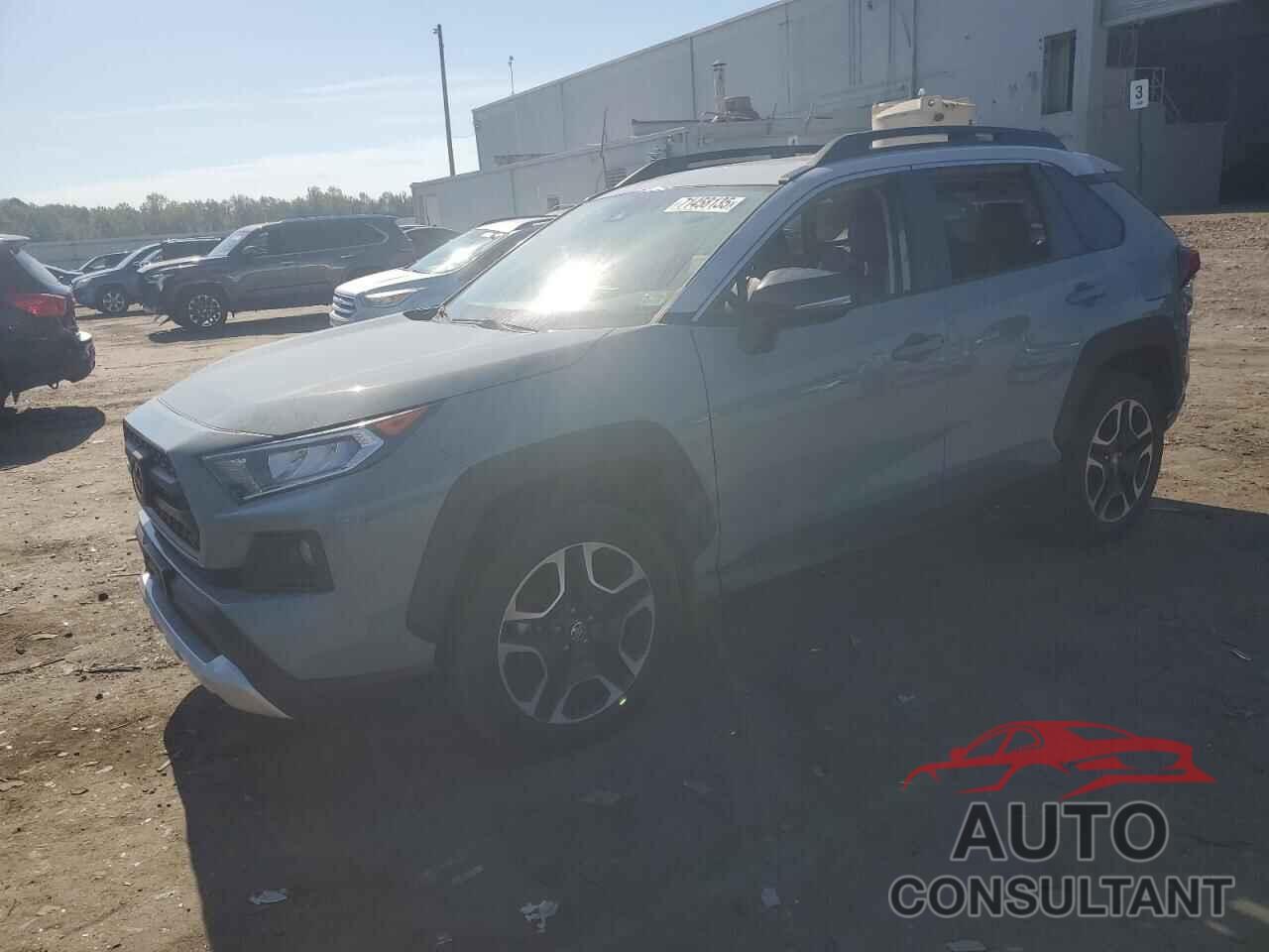 TOYOTA RAV4 2019 - 2T3J1RFV4KC014539