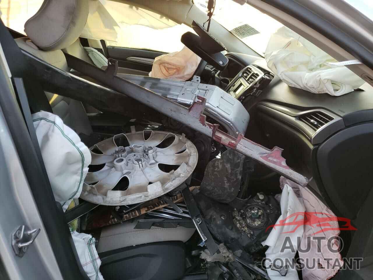 FORD FUSION 2019 - 3FA6P0G78KR113292