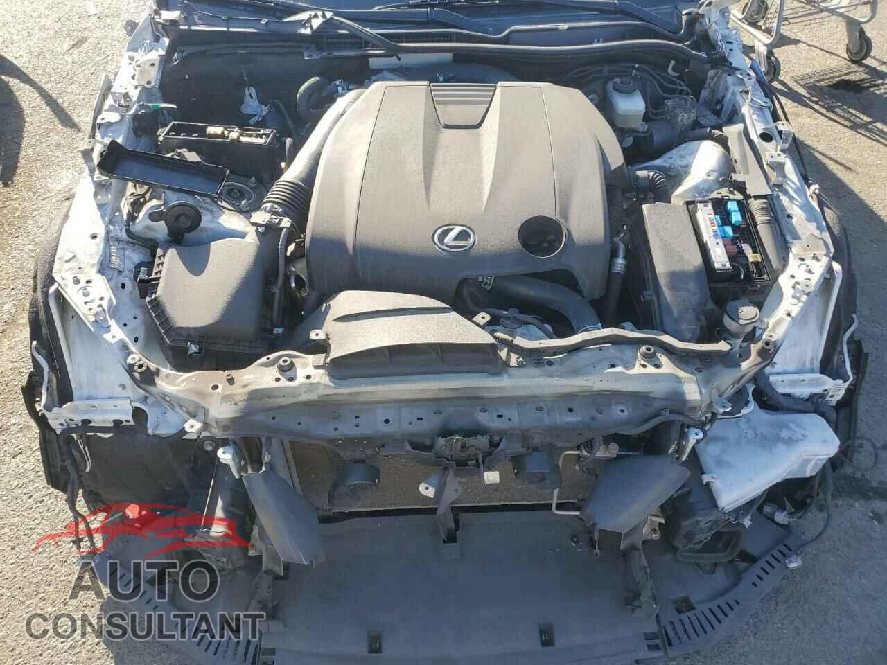 LEXUS IS 2014 - JTHBF1D28E5015217