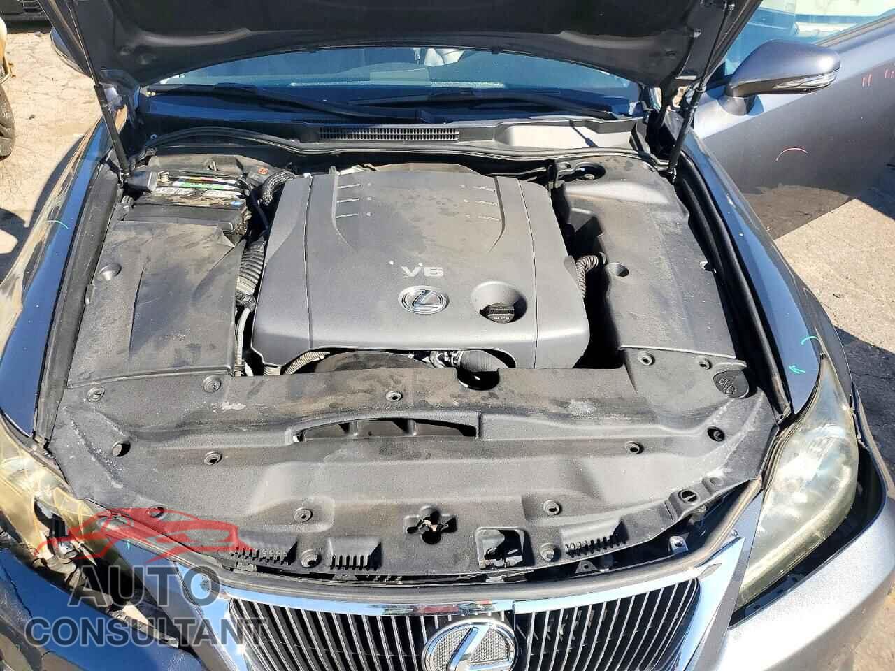 LEXUS IS 2012 - JTHFF2C28C2525364