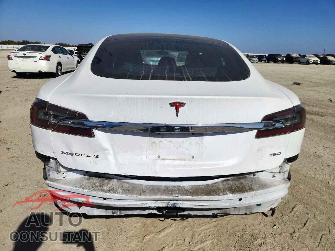 TESLA MODEL S 2018 - 5YJSA1E20JF281760