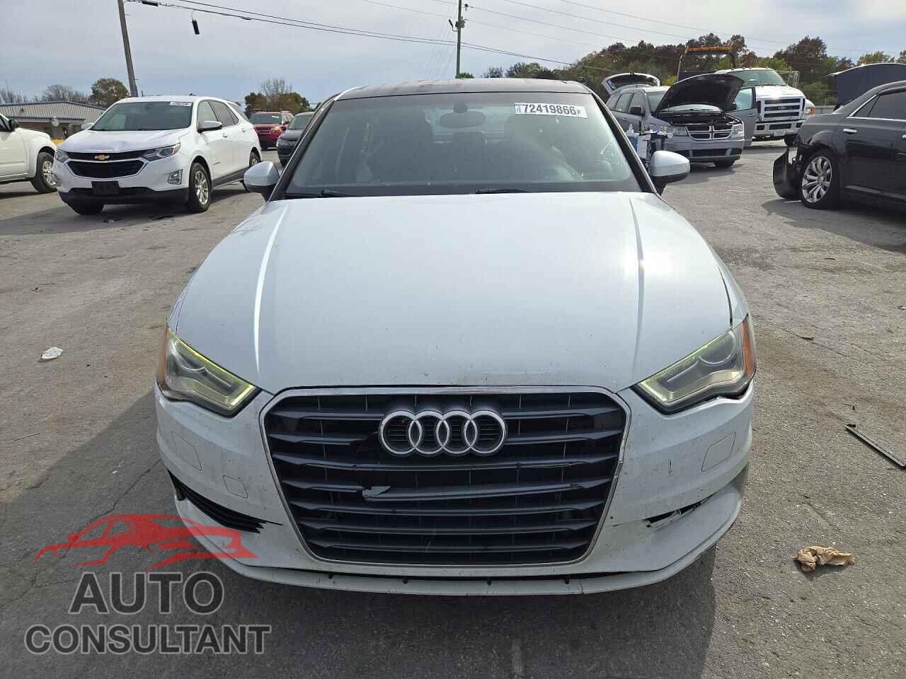 AUDI A3 2015 - WAUAJGFF7F1060833
