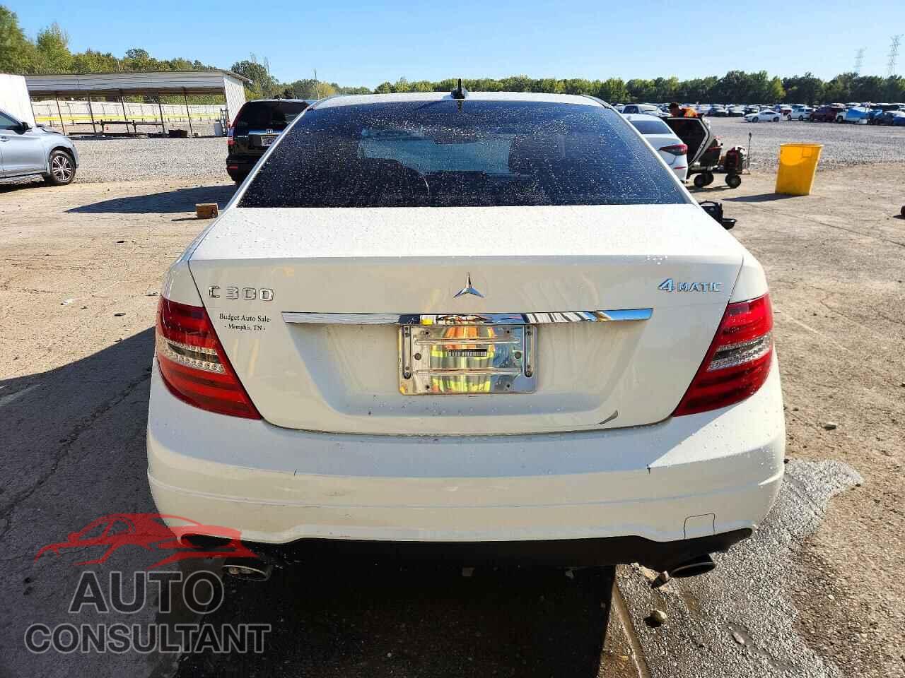 MERCEDES-BENZ C-CLASS 2012 - WDDGF8BB7CR202012