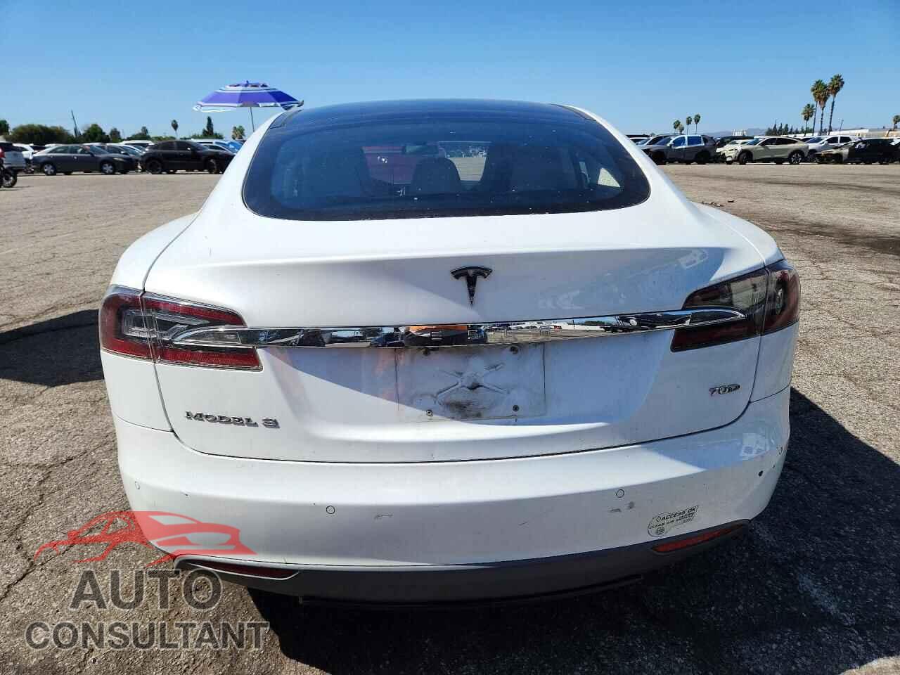 TESLA MODEL S 2015 - 5YJSA1S20FF085264