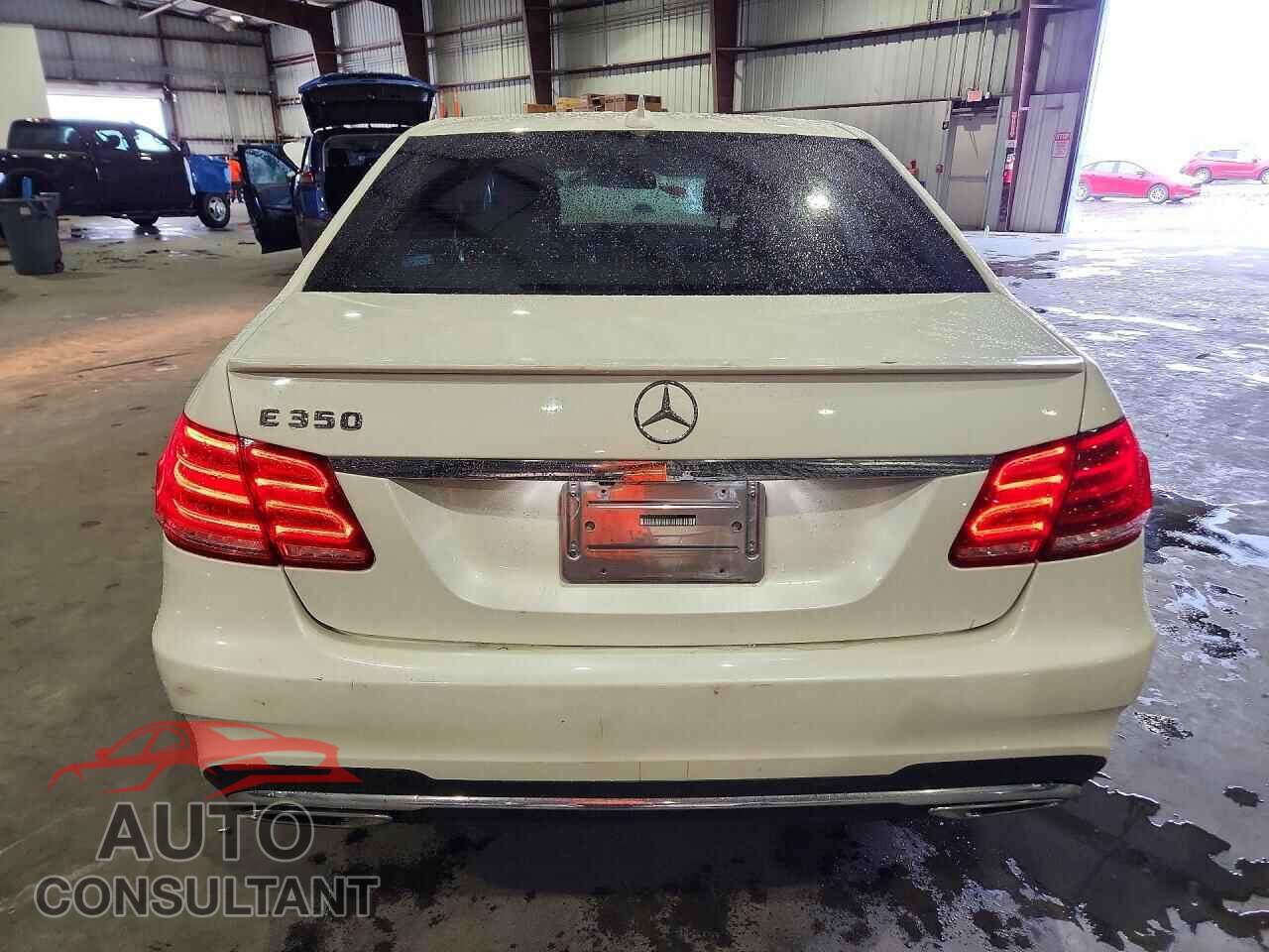 MERCEDES-BENZ E-CLASS 2014 - WDDHF5KB2EA800173