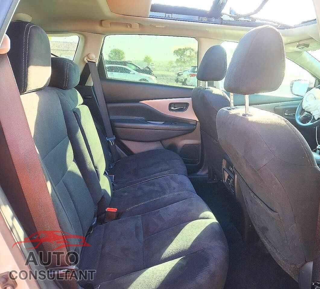 NISSAN MURANO 2021 - 5N1AZ2BS8MC105230