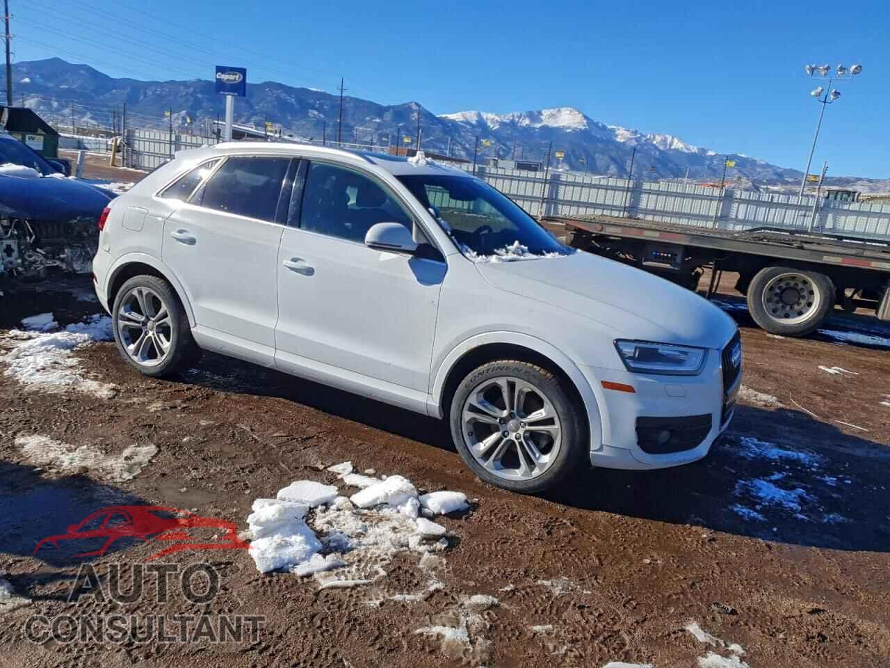 AUDI Q3 2015 - WA1GFCFS9FR014467
