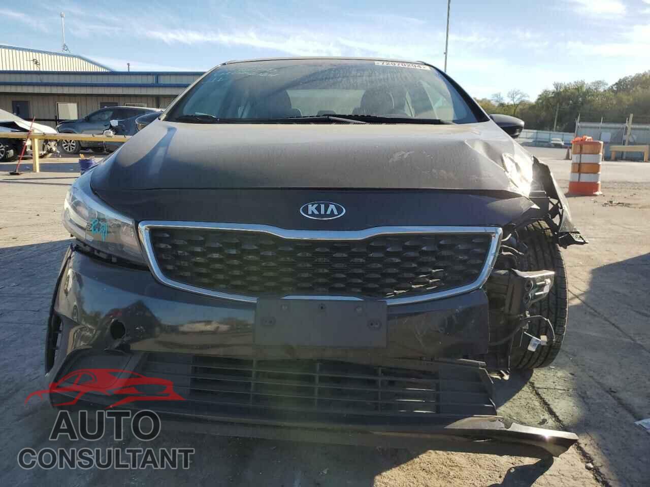 KIA FORTE 2017 - 3KPFK4A77HE028064