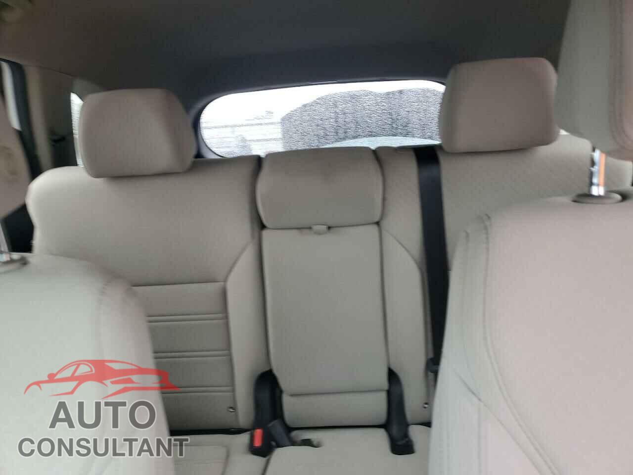 KIA SORENTO 2017 - 5XYPGDA36HG252285