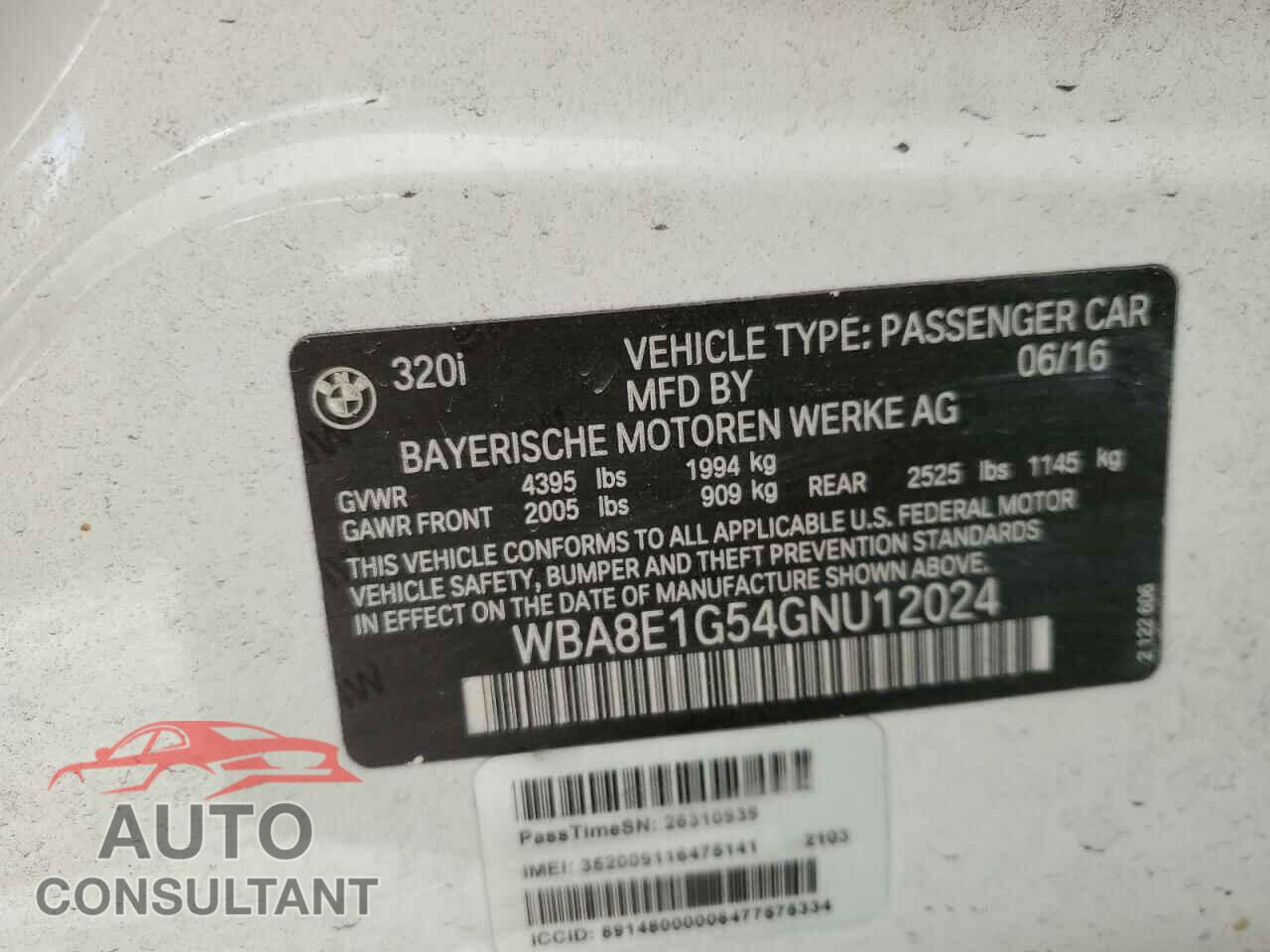 BMW 3 SERIES 2016 - WBA8E1G54GNU12024