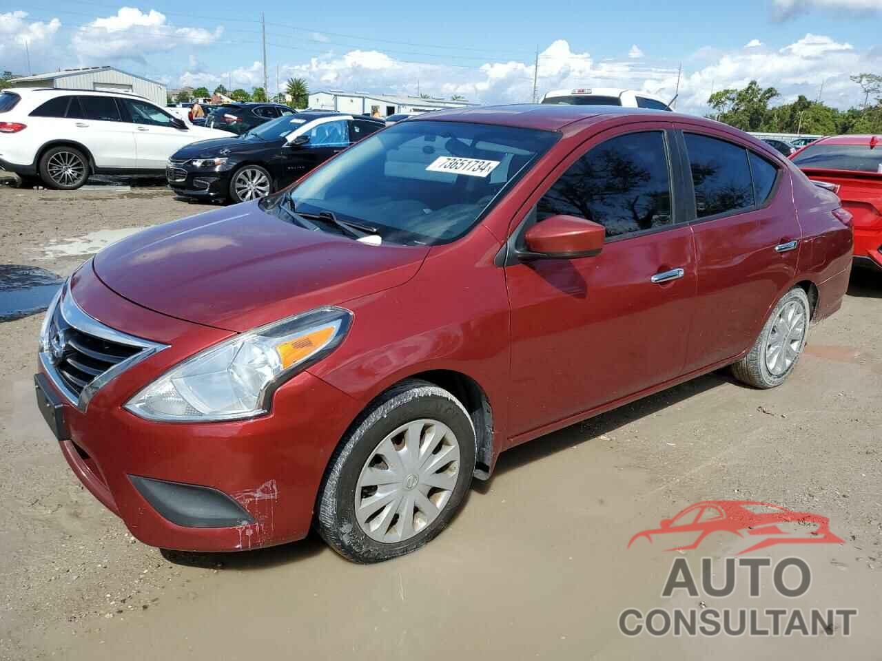 NISSAN VERSA 2018 - 3N1CN7AP5JL866996