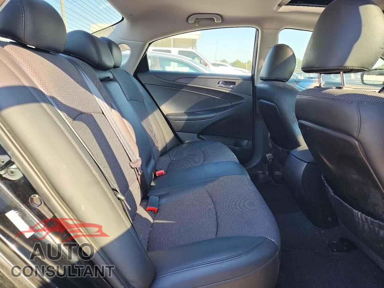 HYUNDAI SONATA 2011 - 5NPEC4AC3BH156875