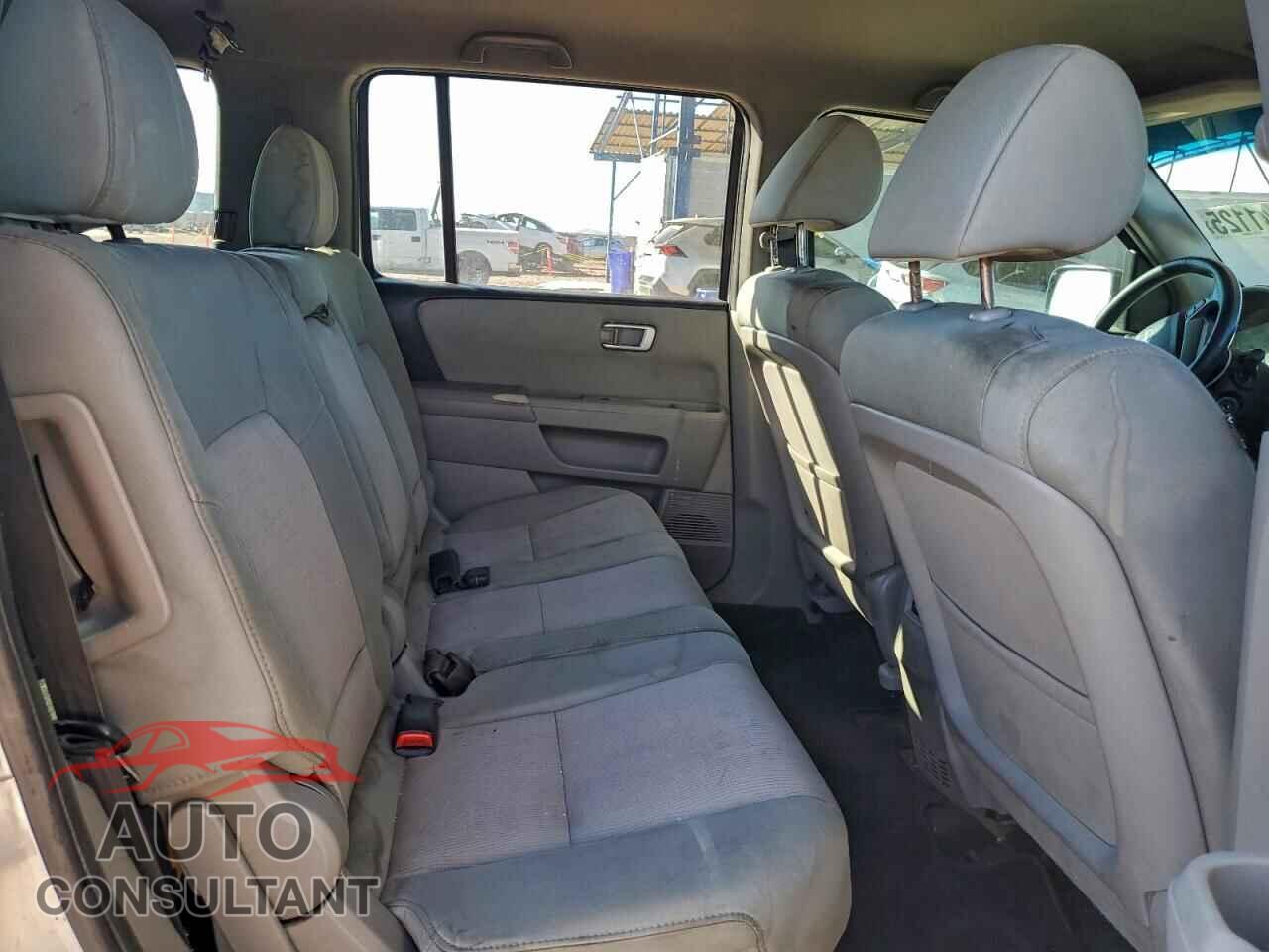 HONDA PILOT 2012 - 5FNYF3H46CB004263