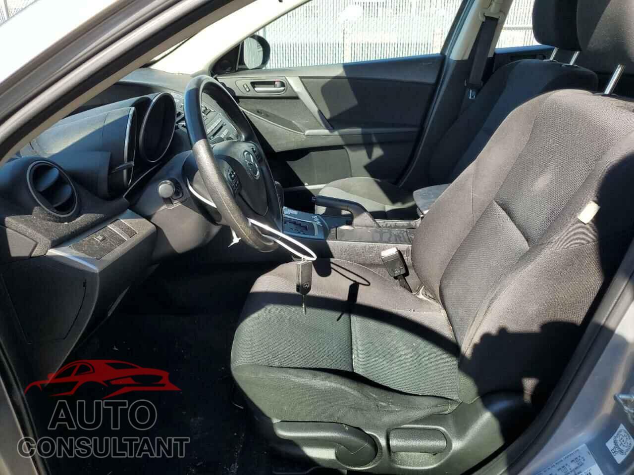 MAZDA 3 2011 - JM1BL1VF6B1400340