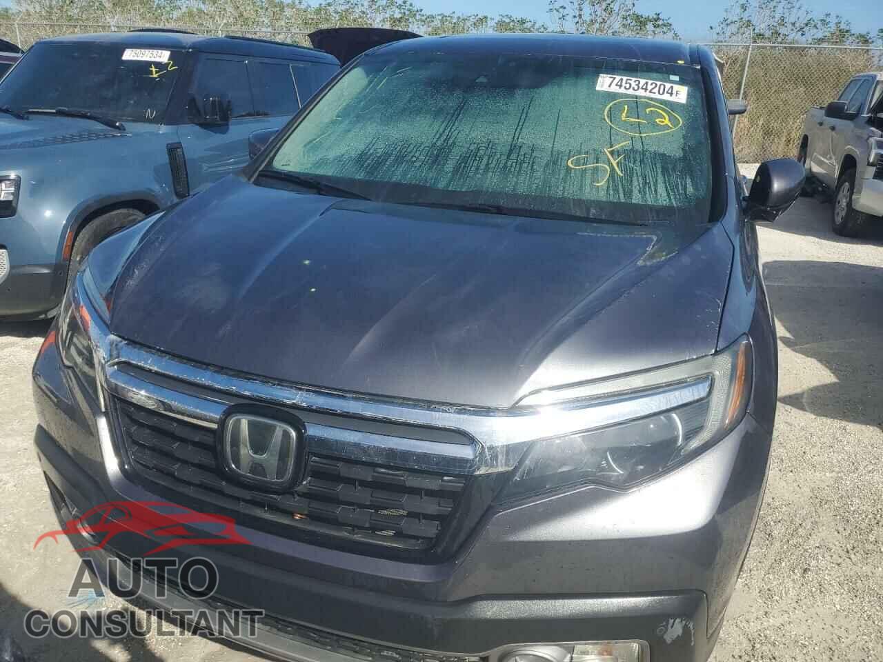 HONDA RIDGELINE 2017 - 5FPYK3F7XHB010476