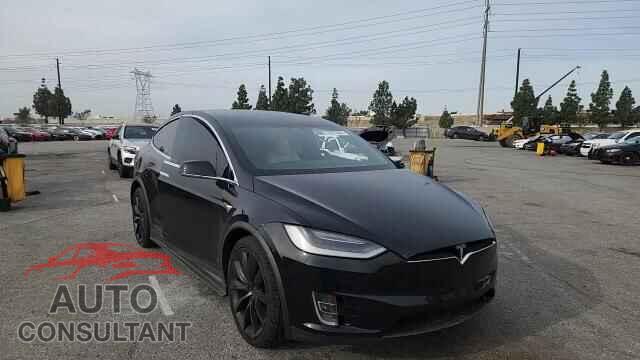 TESLA MODEL X 2019 - 5YJXCDE21KF191536