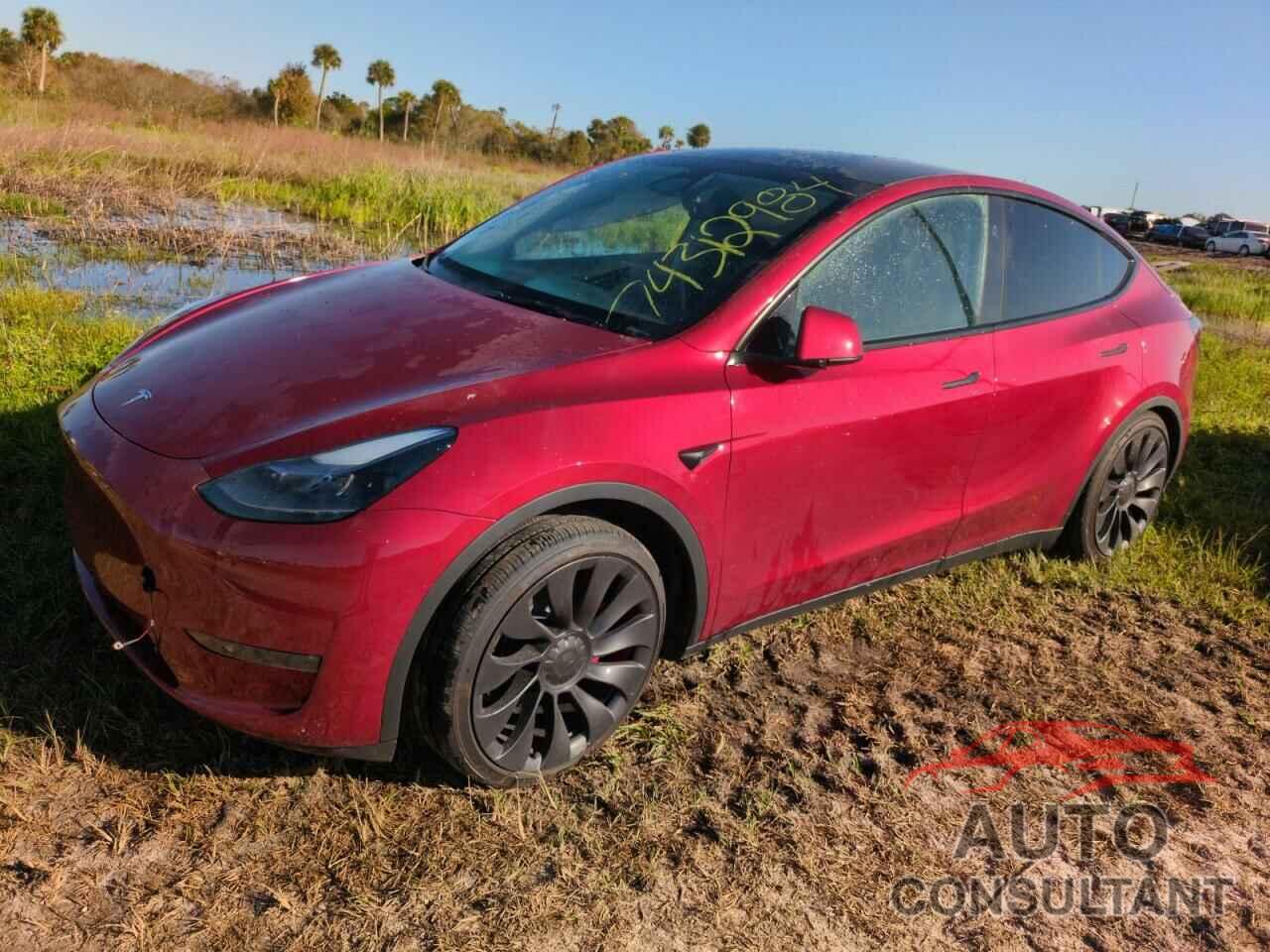 TESLA MODEL Y 2024 - 7SAYGDEF9RA263606