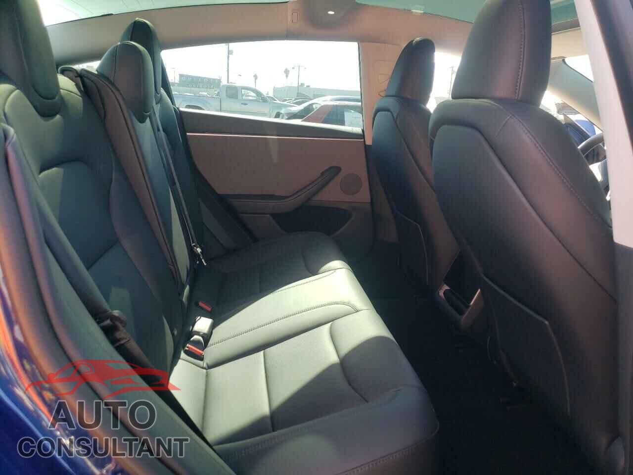 TESLA MODEL 3 2024 - 5YJ3E1EA7RF849286