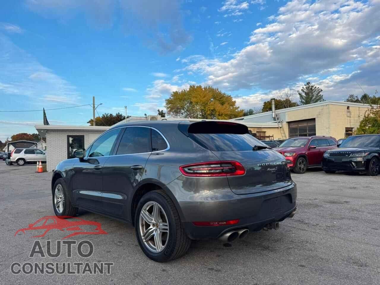 PORSCHE MACAN 2015 - WP1AB2A56FLB51614